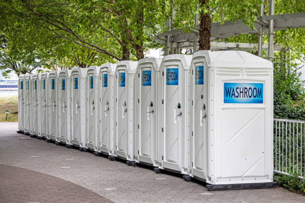 Best Portable restroom trailer rental  in Buckingham, FL