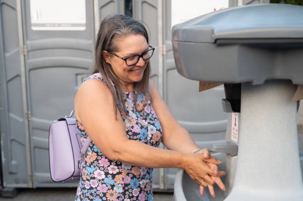 Best Portable toilet rental cost  in Buckingham, FL
